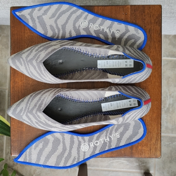 Rothy's Point, Gray Zebra, SZ 9 - Picture 8 of 12